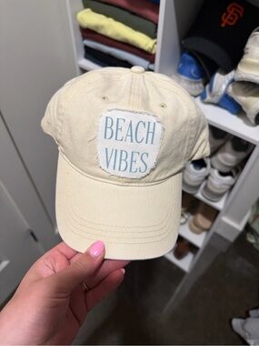 beach vibes hat